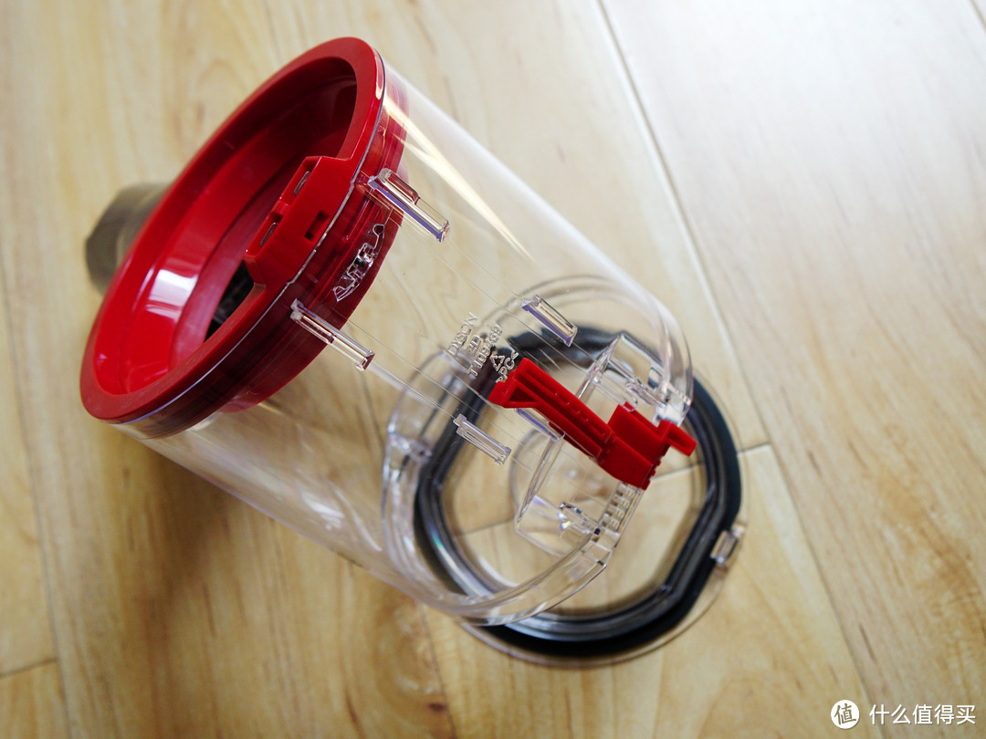 #本站首晒# Dyson 戴森  V7 FLUFFY 无绳吸尘器 开箱简评