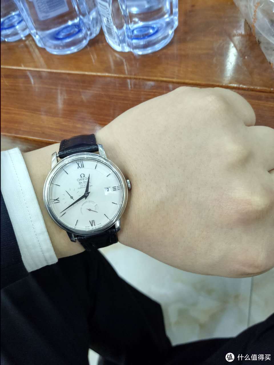 撸起袖子好好干：JAEGER-LECOULTRE 积家 大师系列 Ultra Thin 超薄 Q1368420 男款机械表