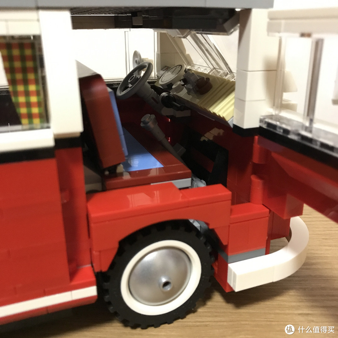 嬉皮的诗和远方 — LEGO 乐高 10220 大众T1 大篷车