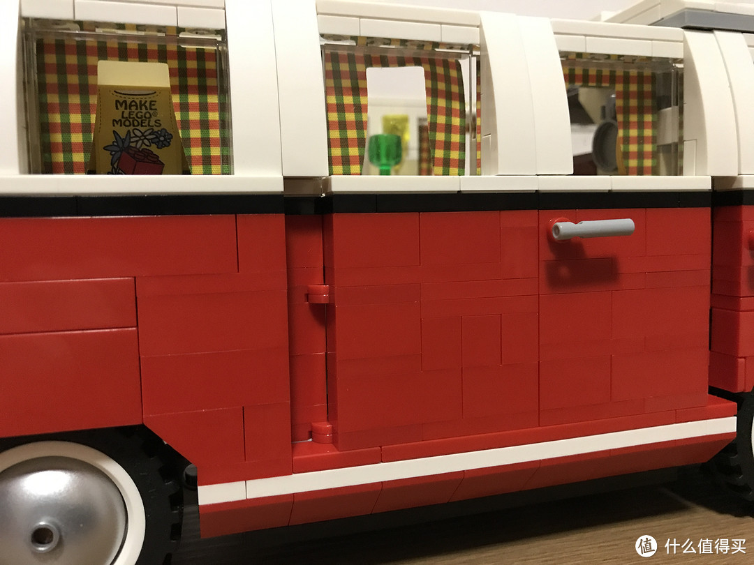 嬉皮的诗和远方 — LEGO 乐高 10220 大众T1 大篷车