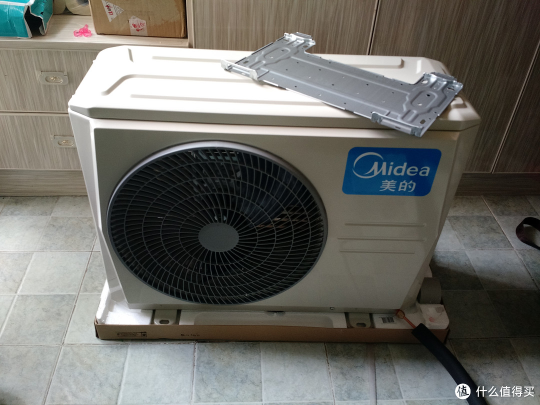 空调安装需谨慎，Midea 美的 极酷KFR-26GW/WXDA1  壁挂空调 开箱及售后安装体验