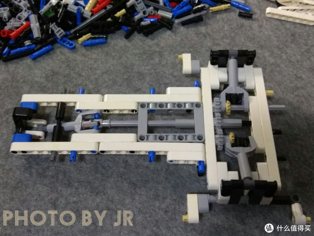 LEGO 乐高 机械组 42025 A模式货运飞机