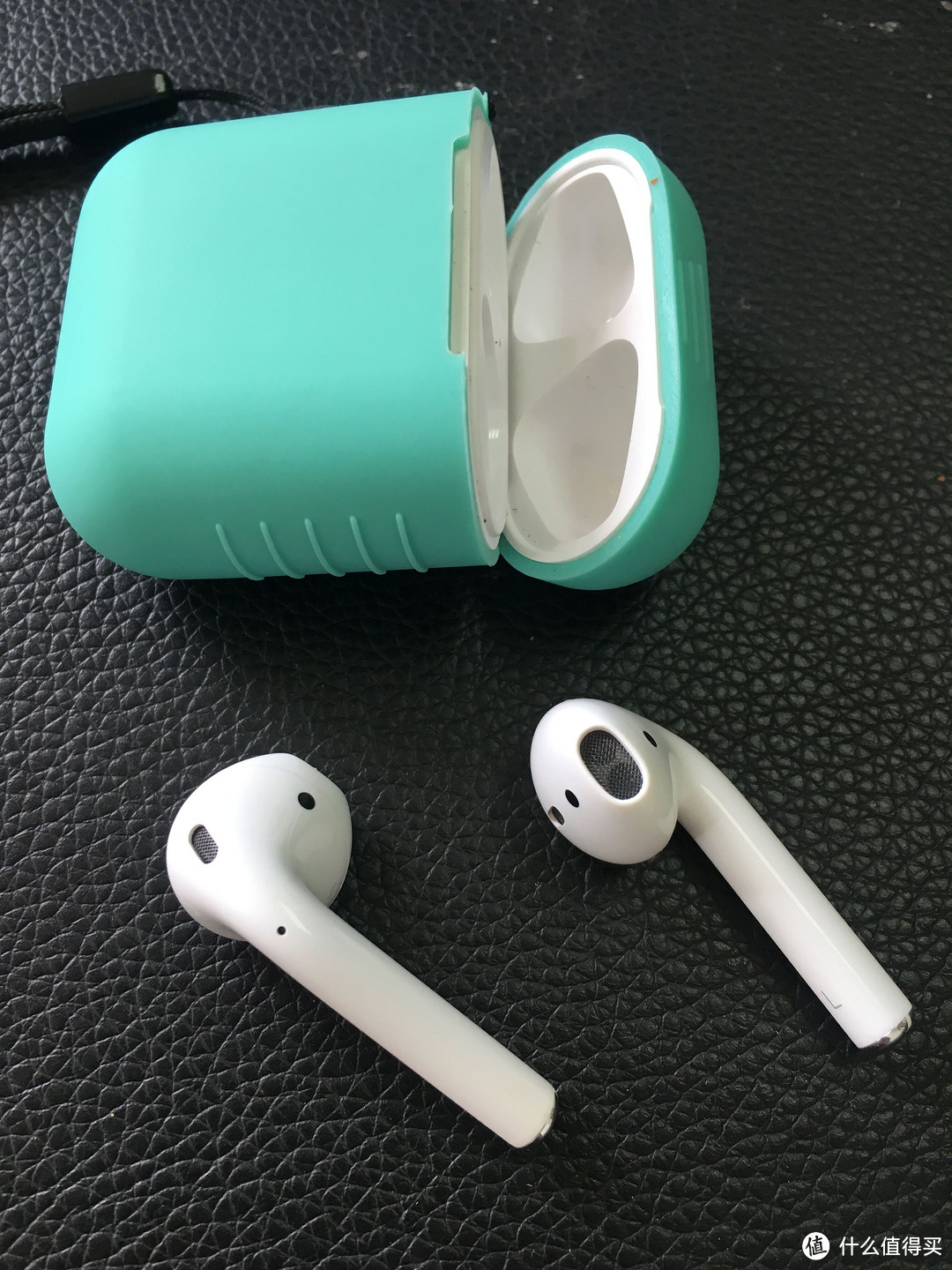 Apple 苹果 AirPods 无线耳机 使用简单测评