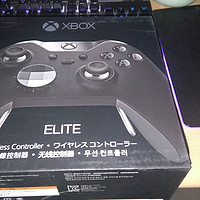 微软 Elite Xbox 手柄外观展示(摇杆|耳机接口|微力扳机锁|防滑垫)