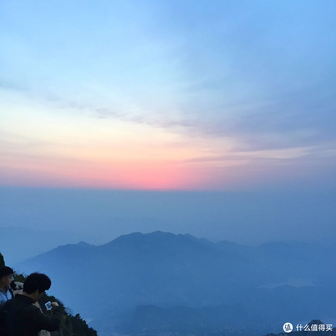 #热征##过五一#依山镇海，万象归怀之山东小记-夜登泰山，闪游青岛