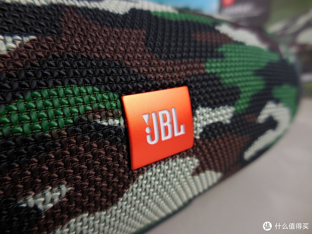 JBL Charge3 音乐冲击波 防水蓝牙音响 拆箱晒物