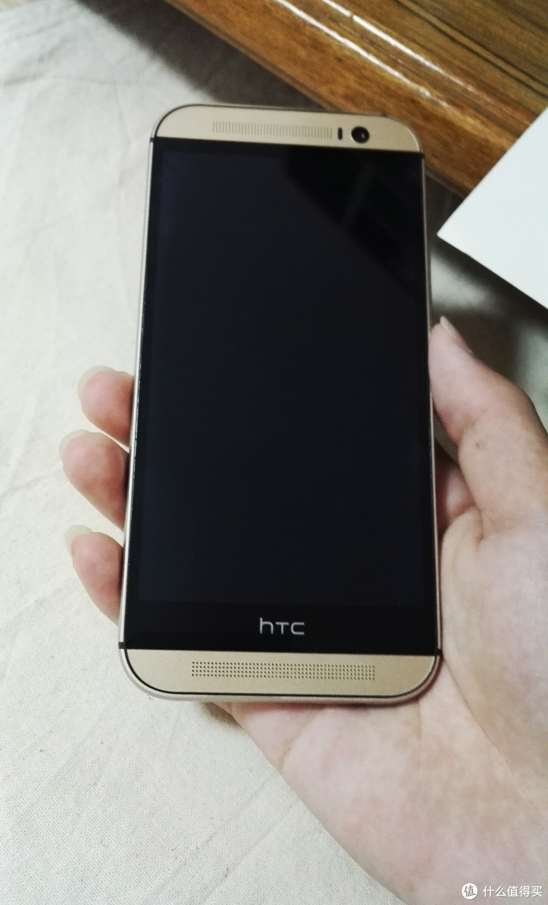 One系经典，值得品味:评价 — HTC 宏达电 One M8 手机