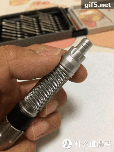 迟来的开箱:南旗22合一螺丝刀