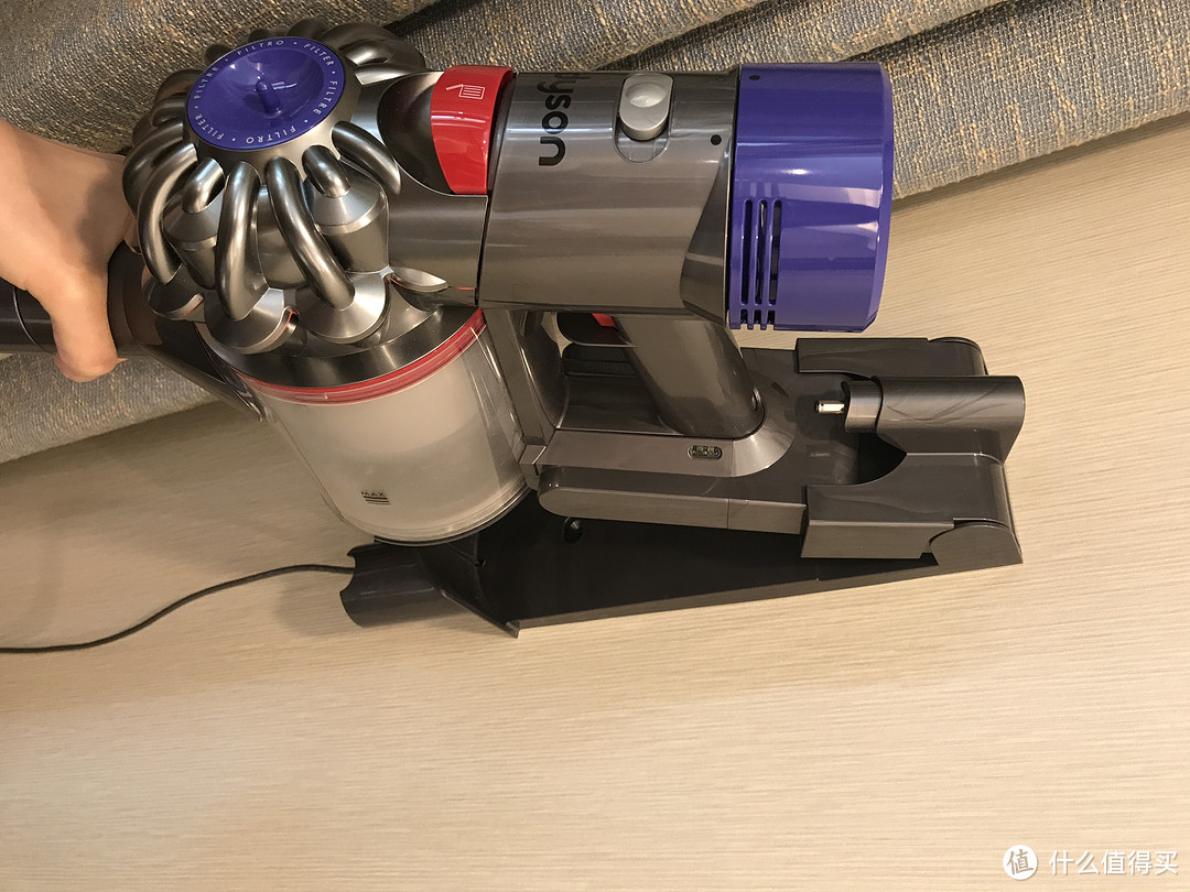 Dyson 戴森 V8 absolute 吸尘器