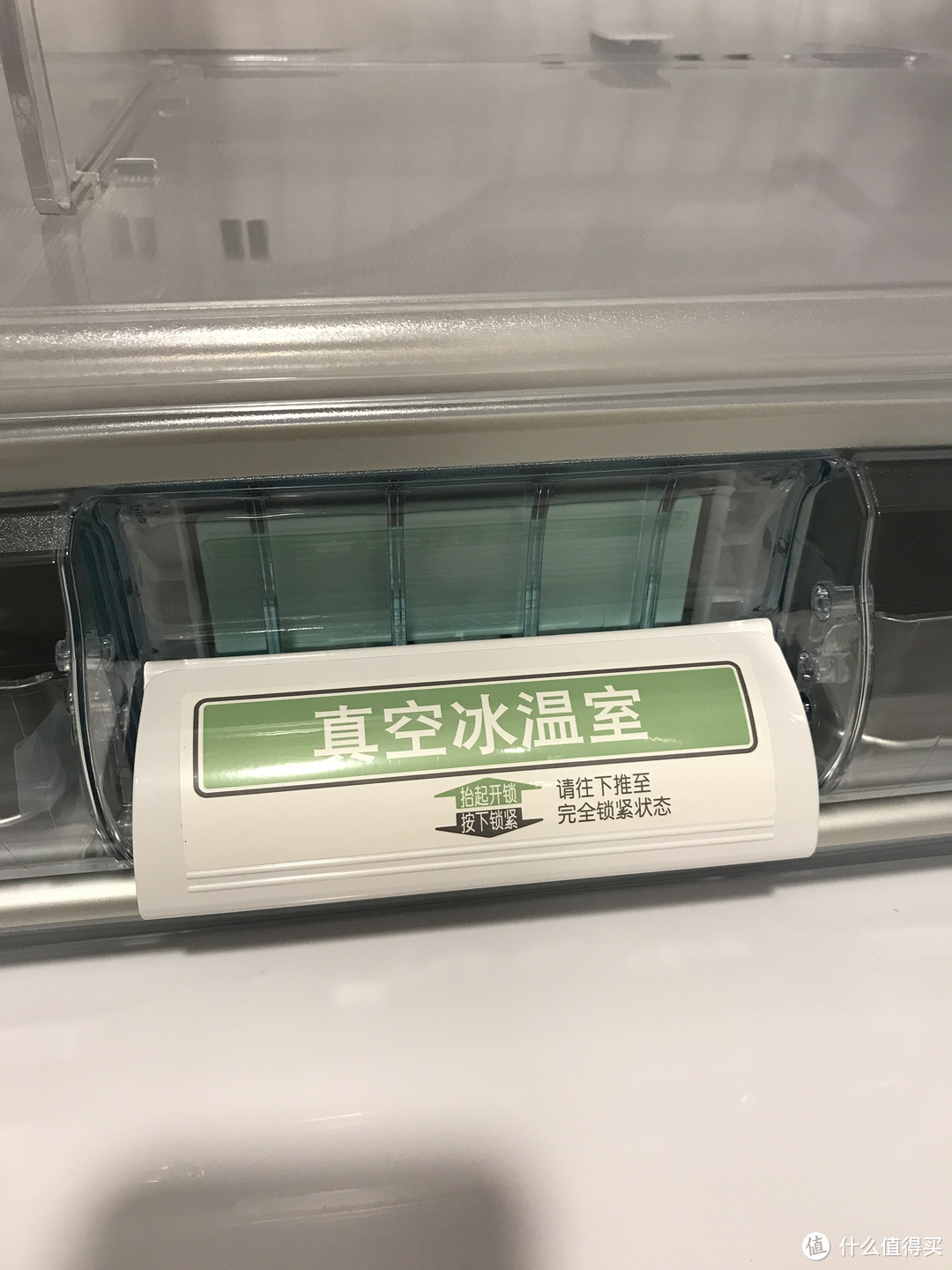 一见钟情就是你了！  HITACHI 日立 高颜值多门冰箱 R-SF56EMC