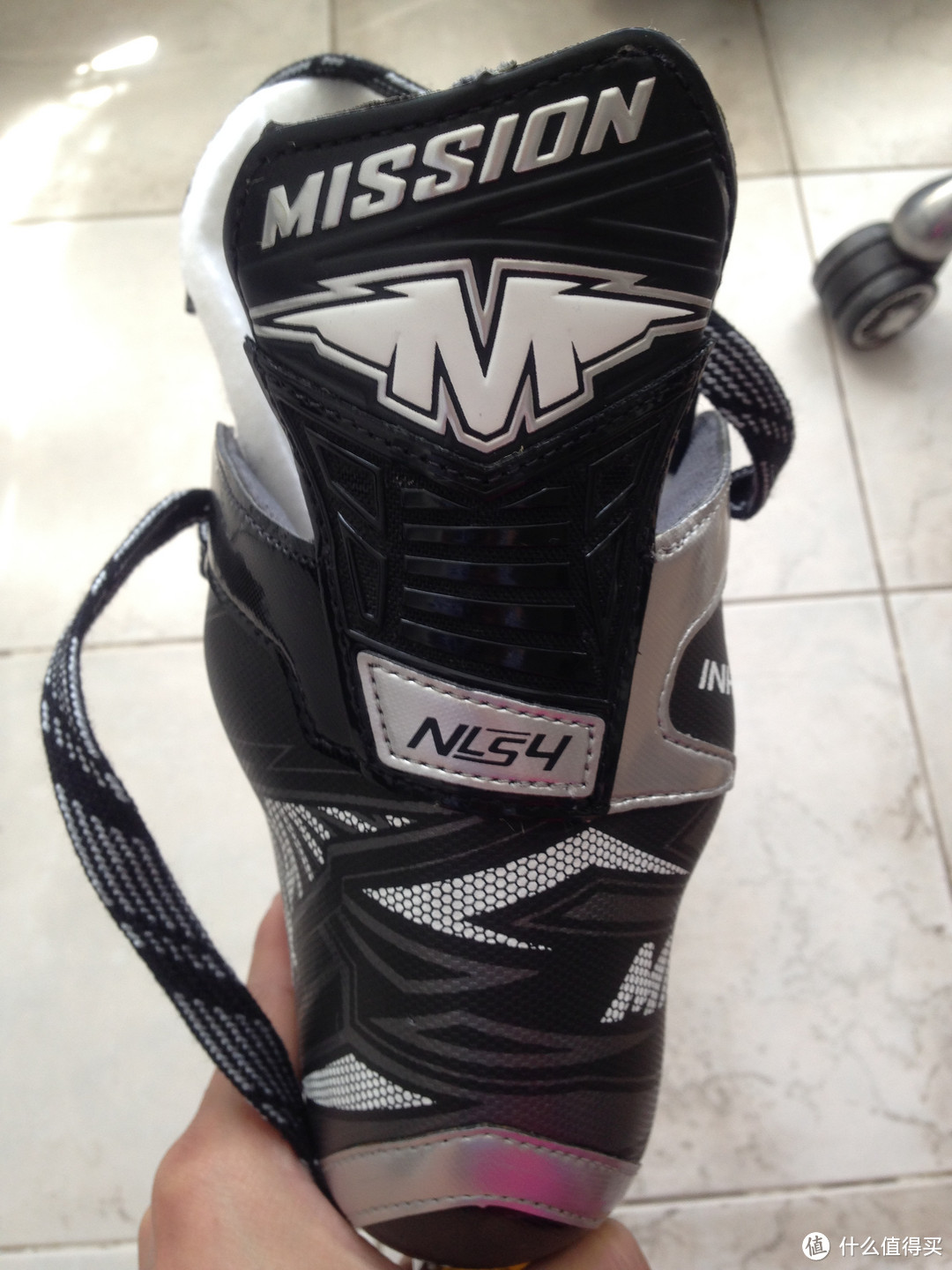 初级爱好者海淘 Mission Inhaler NLS4 陆地冰球鞋