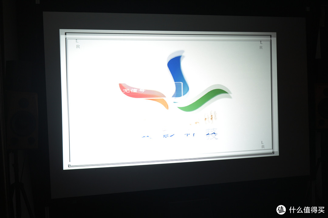 双投之路：NEC NP-PE401H+投影机和立影偏光3D转码器融合记