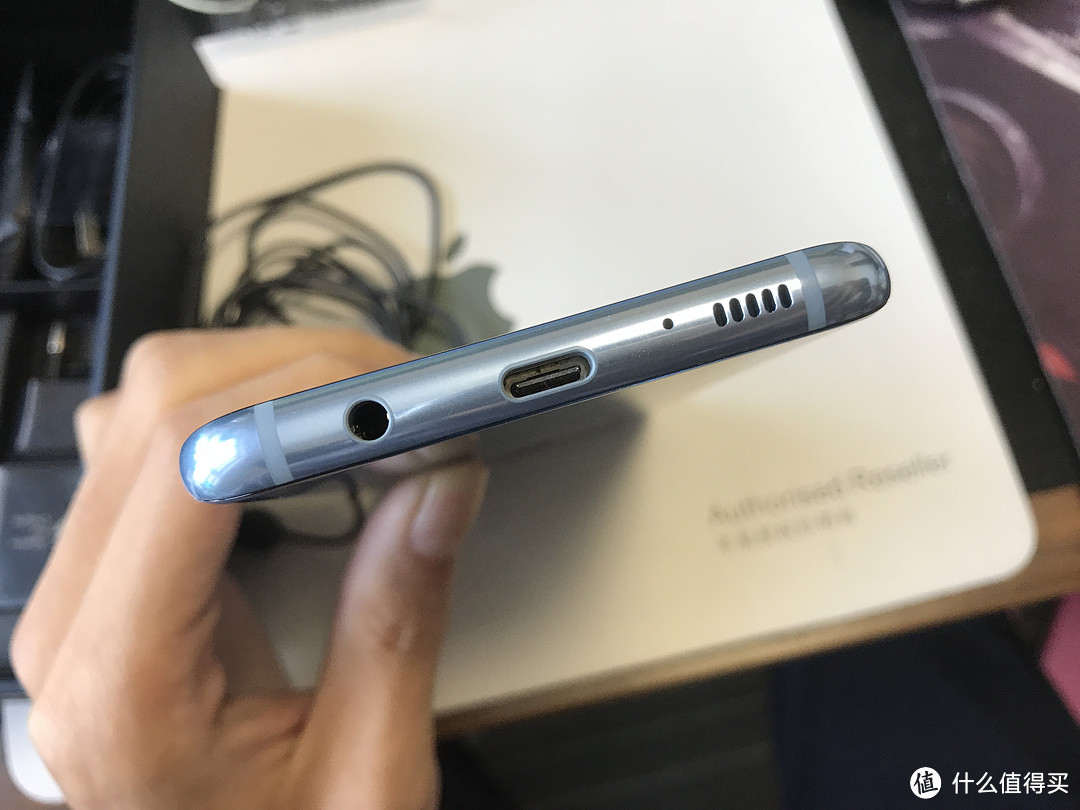 SAMSUNG 三星 Galaxy S8 智能手机 开箱初体验!(只为一块屏幕)