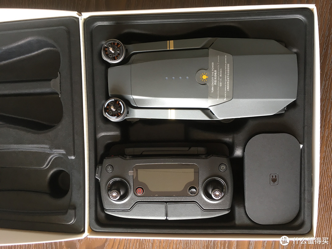 DJI 大疆 “御” Mavic Pro 迷你可折叠 4K 航拍无人机 开箱与使用感受