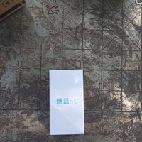 魅族 魅蓝 5S 智能手机外观展示(机身|前置指纹识别|按键|充电口)