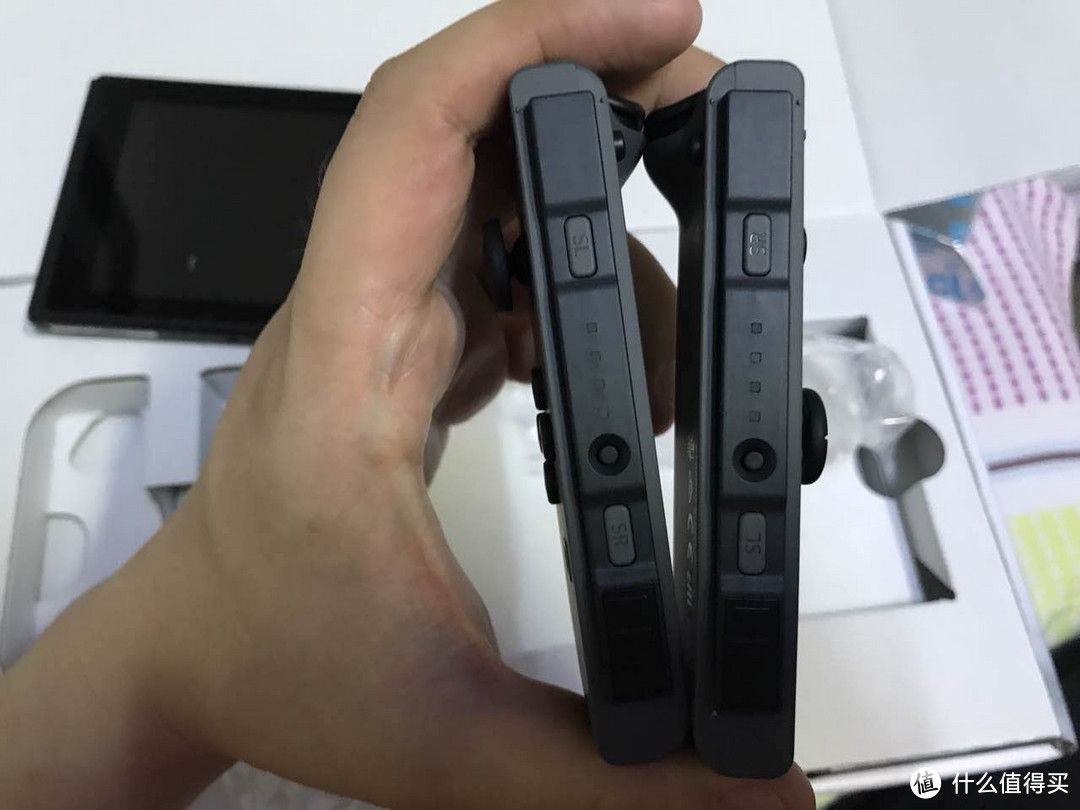 香港好运糙购 Nintendo 任天堂 SWITCH 游戏机