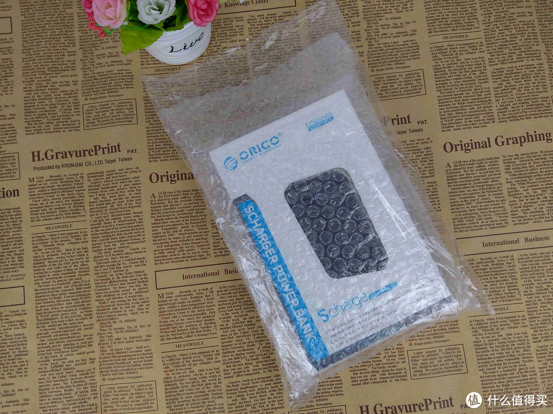 比传统充电宝多个口的ORICO X12500，看你怎么用