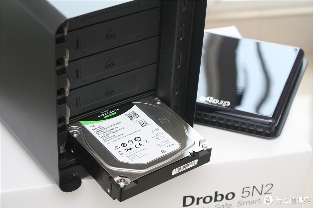 大波 or 得宝 — Drobo 5N2网络存储服务器 初体验