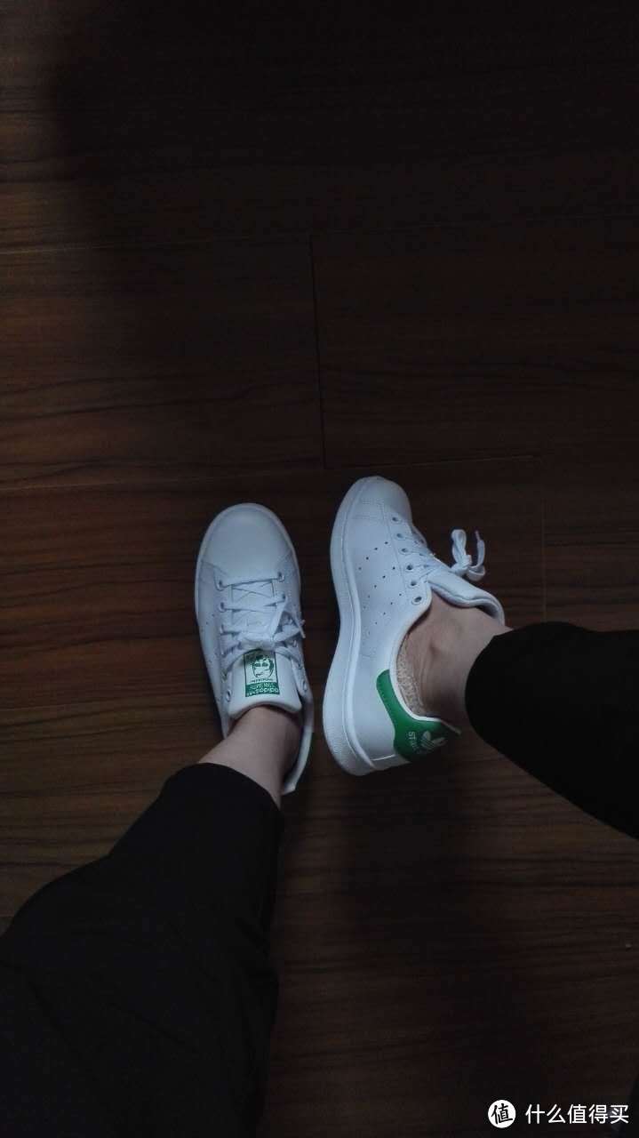 adidas 阿迪达斯 Stan smith 绿尾大童款 运动鞋 购买 & 开箱