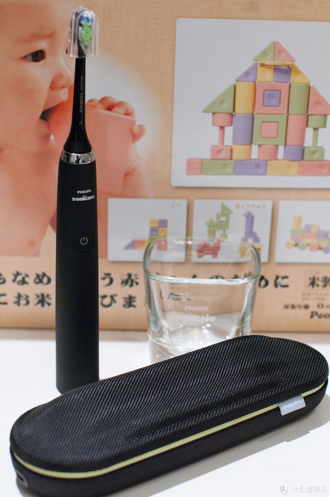 篇三：Philips 飞利浦Sonicare DiamondClean 电动牙刷（黑色）