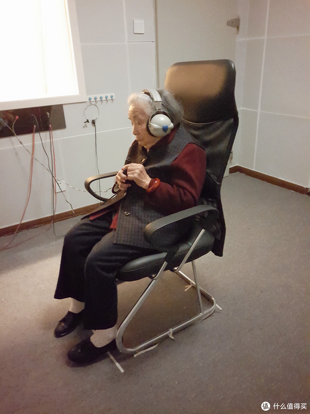 老人听不清，助听器如何选？峰力妙音Q5助听器验配及网购体验