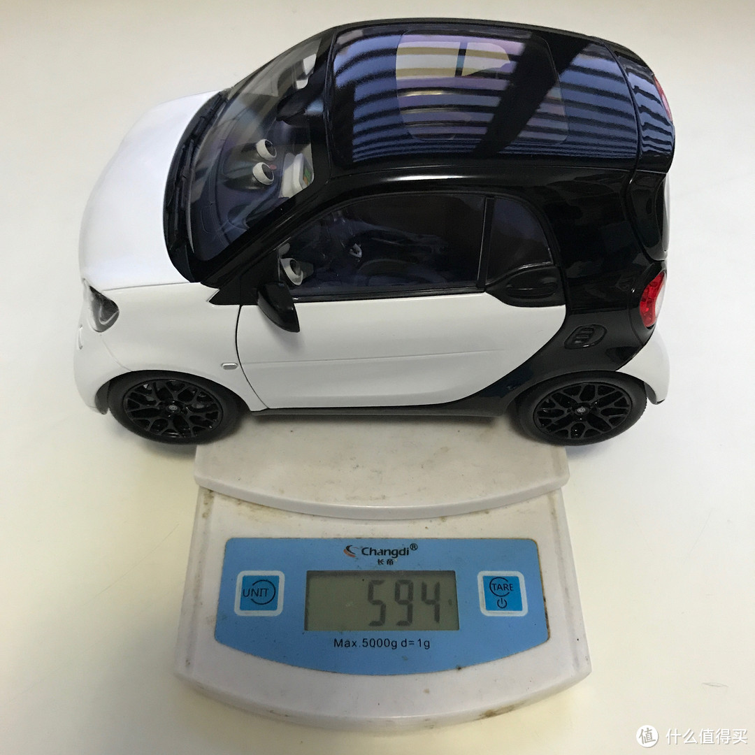 大小smart的相遇——简评 NOREV smart fortwo C453 1:18 车模