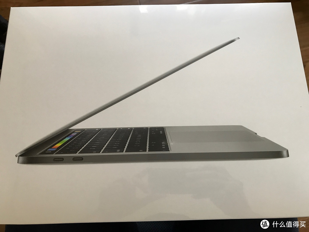 爱你却终成遗憾：Apple 苹果 MacBook Pro 2017款 带Bar内存定制款笔记本电脑 入手体验