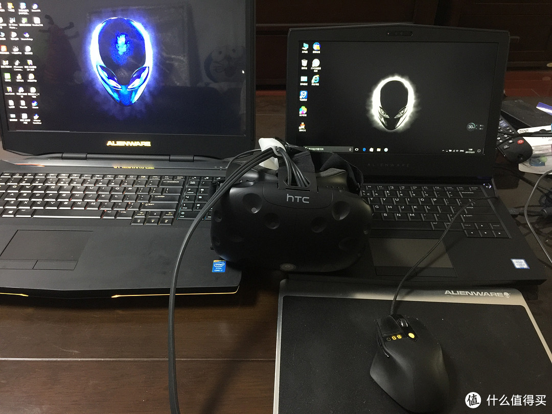 用笔记本电脑玩VR--国行外星人Alienware ALW13C-R1738S 13.3英寸游戏笔记本电脑开箱