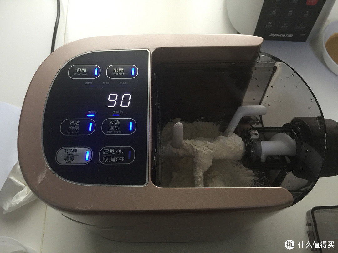 面粉加入面条机 面粉加入面条机