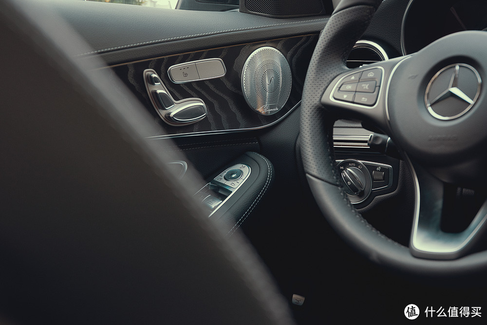 性感与纯粹——新宠:奔驰 C200L 运动轿车使用测评