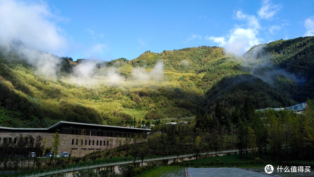 熊猫雪山彩虹，2016国庆稻城亚丁游记