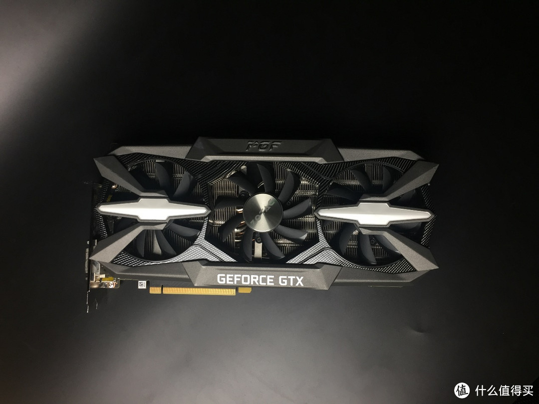 #原创新人# 一人之下万人之上的显卡：ZOTAC 索泰 GTX1080Ti-11GD5X PGF 玩家力量至尊 显卡 开箱拆解及简单测评