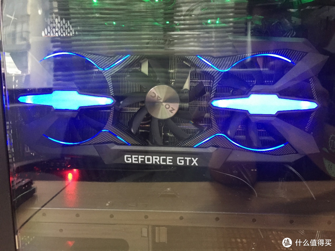 #原创新人# 一人之下万人之上的显卡：ZOTAC 索泰 GTX1080Ti-11GD5X PGF 玩家力量至尊 显卡 开箱拆解及简单测评