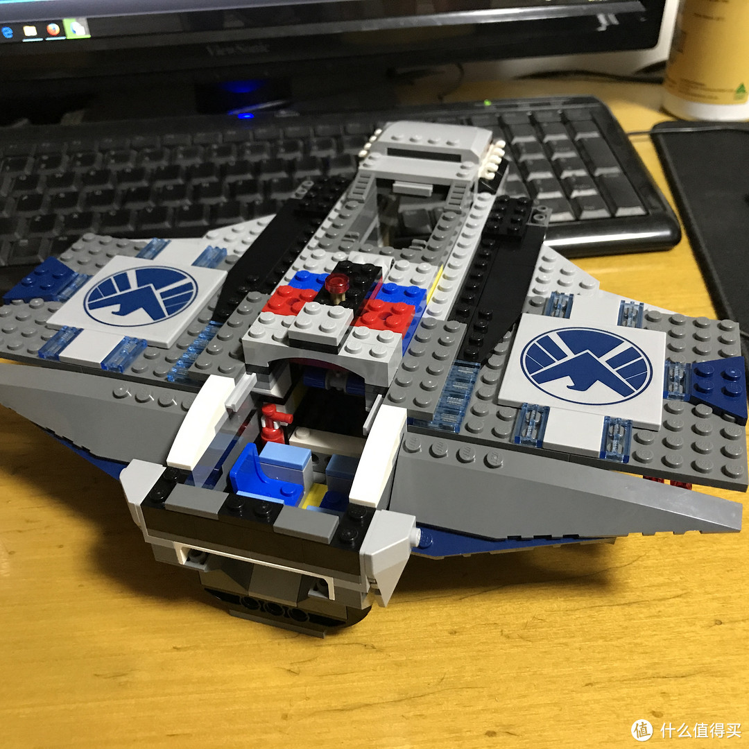 LEGO 乐高 6869 超级英雄系列 Quinjet 复仇者联盟