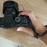 索尼VR真皮相机保护套使用感受(优点|缺点)