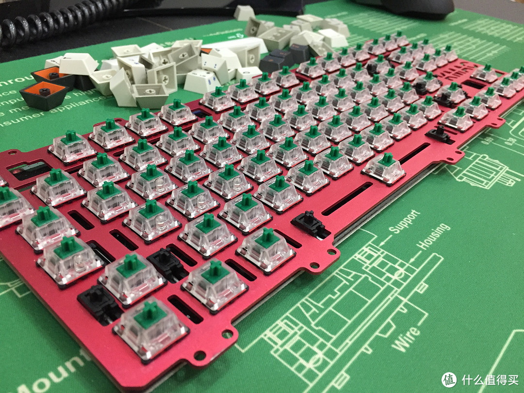 文能桌面打字,武能打架当砖。重达4KG的韩国客制化,kmac2.0使用简评。