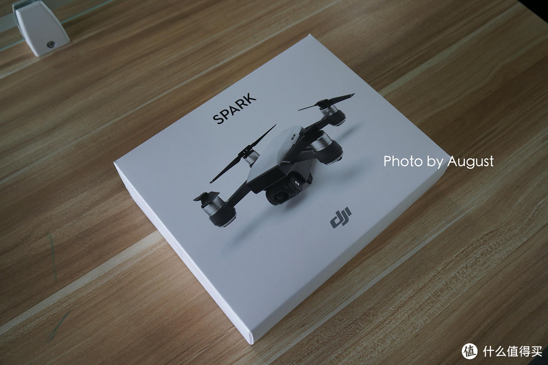 DJI 大疆 Spark 晓 开箱晒物+不成熟的个人观点