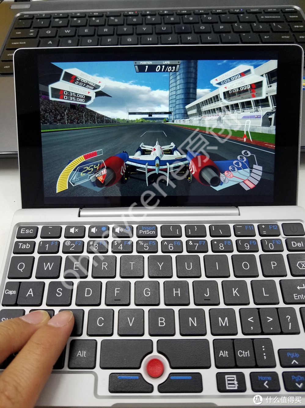 正统UMPC最强作 —— GPD Pocket T2 内测版 评测