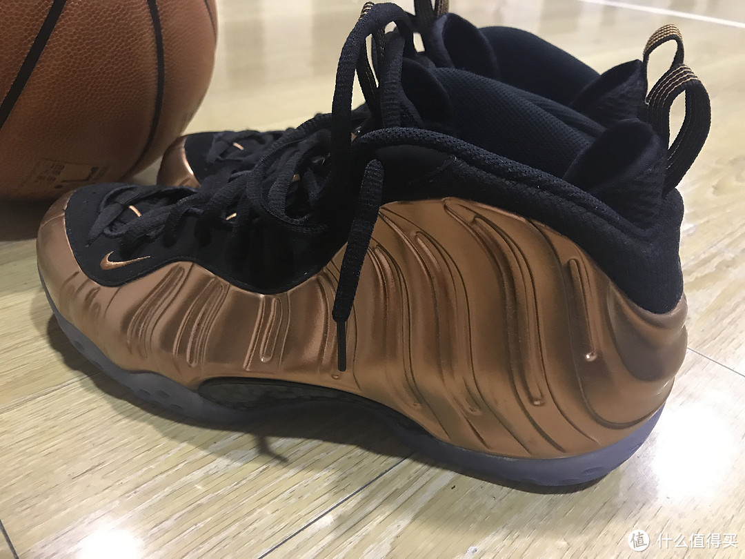 Nike铜喷AIR FOAMPOSITE ONE