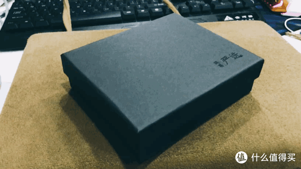 GIF开箱卡多了,真的会很厚的网易严选牛皮钱包