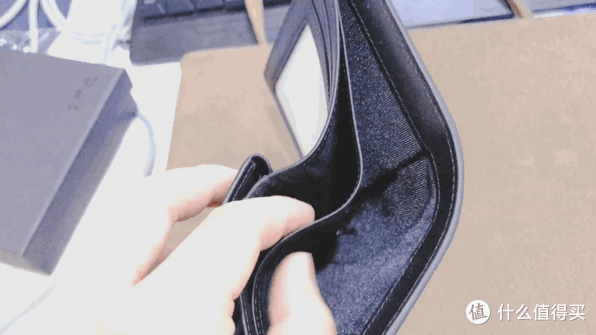 GIF开箱卡多了,真的会很厚的网易严选牛皮钱包