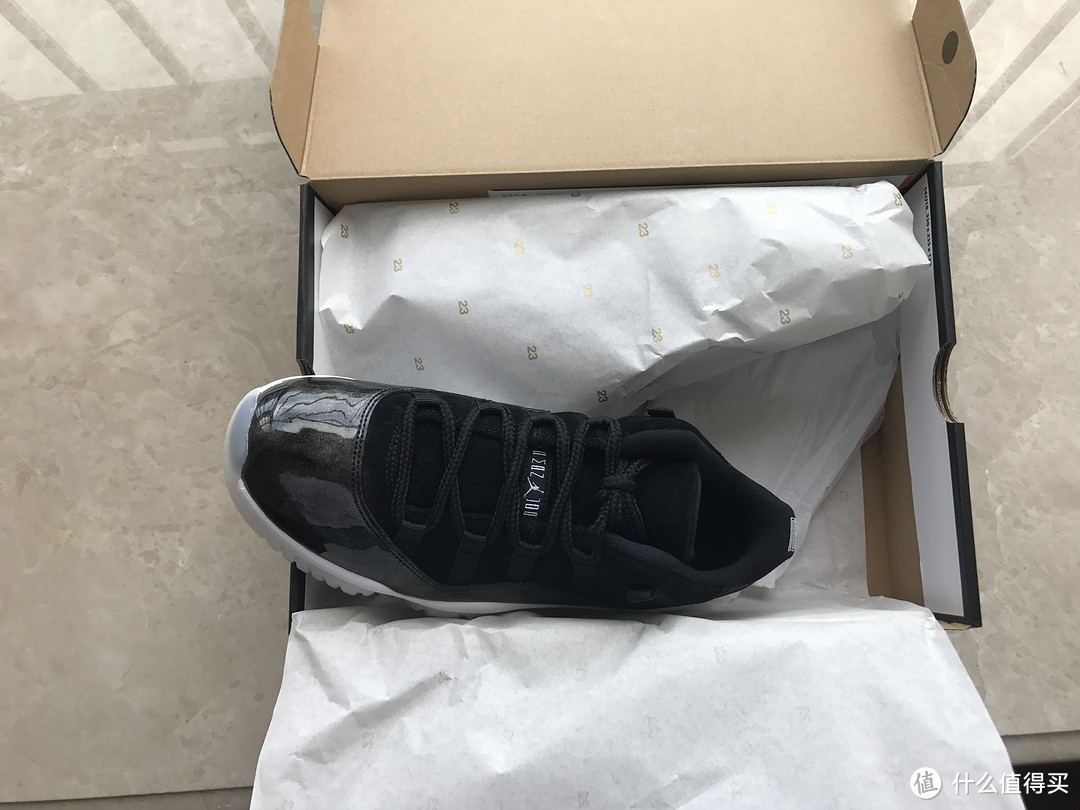 期待已久的低帮“大魔王” Air Jordan 11 Low “Barons”