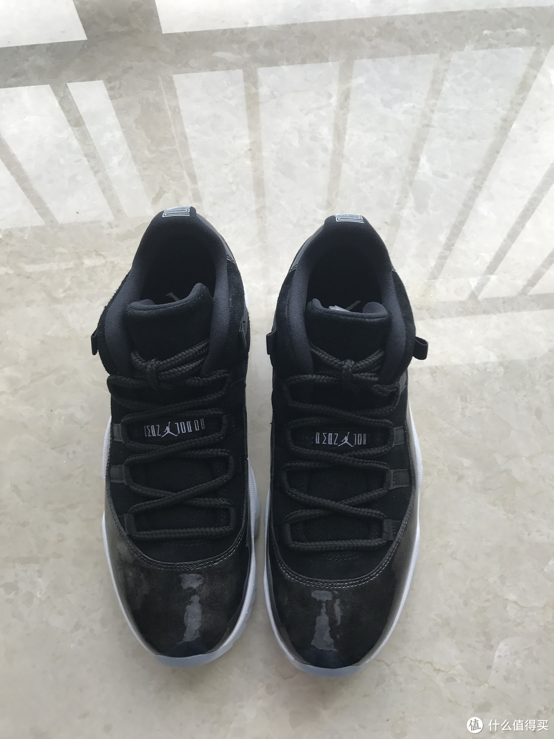 期待已久的低帮“大魔王” Air Jordan 11 Low “Barons”