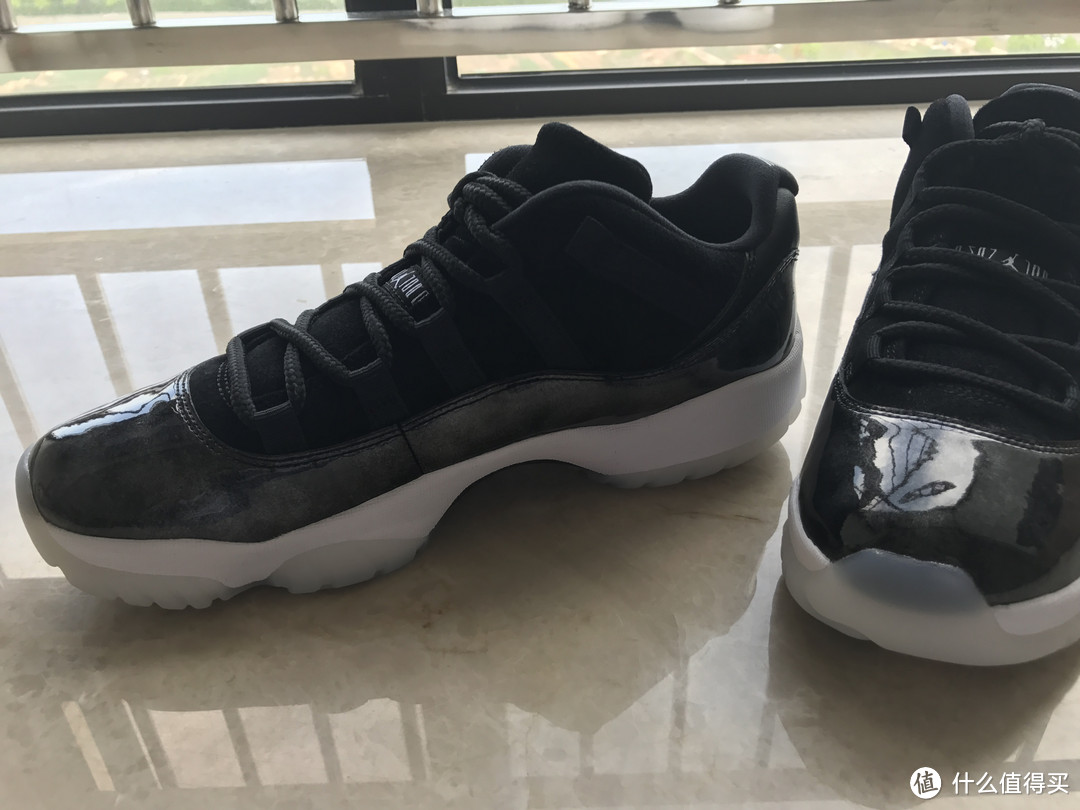 期待已久的低帮“大魔王” Air Jordan 11 Low “Barons”