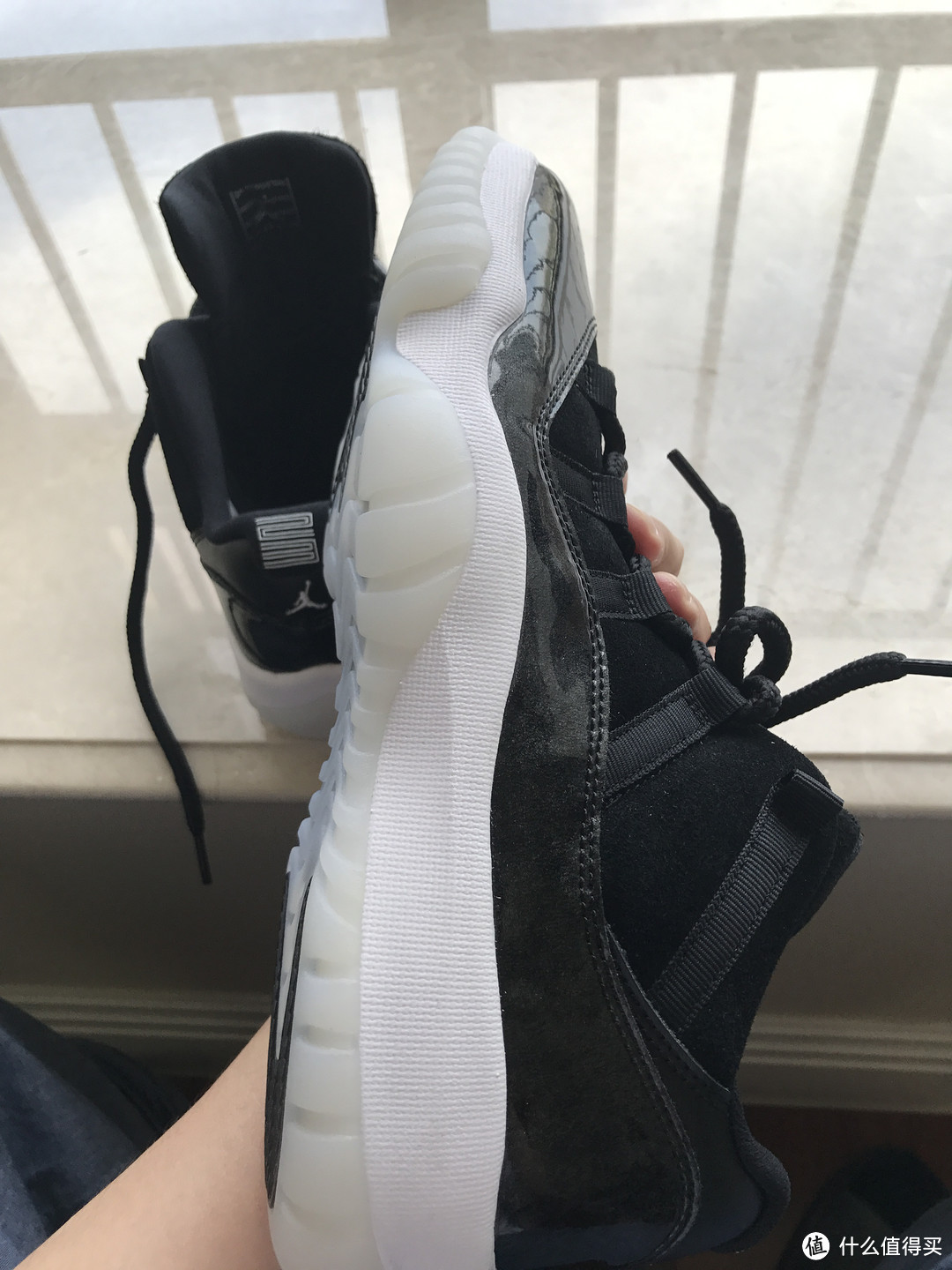 期待已久的低帮“大魔王” Air Jordan 11 Low “Barons”