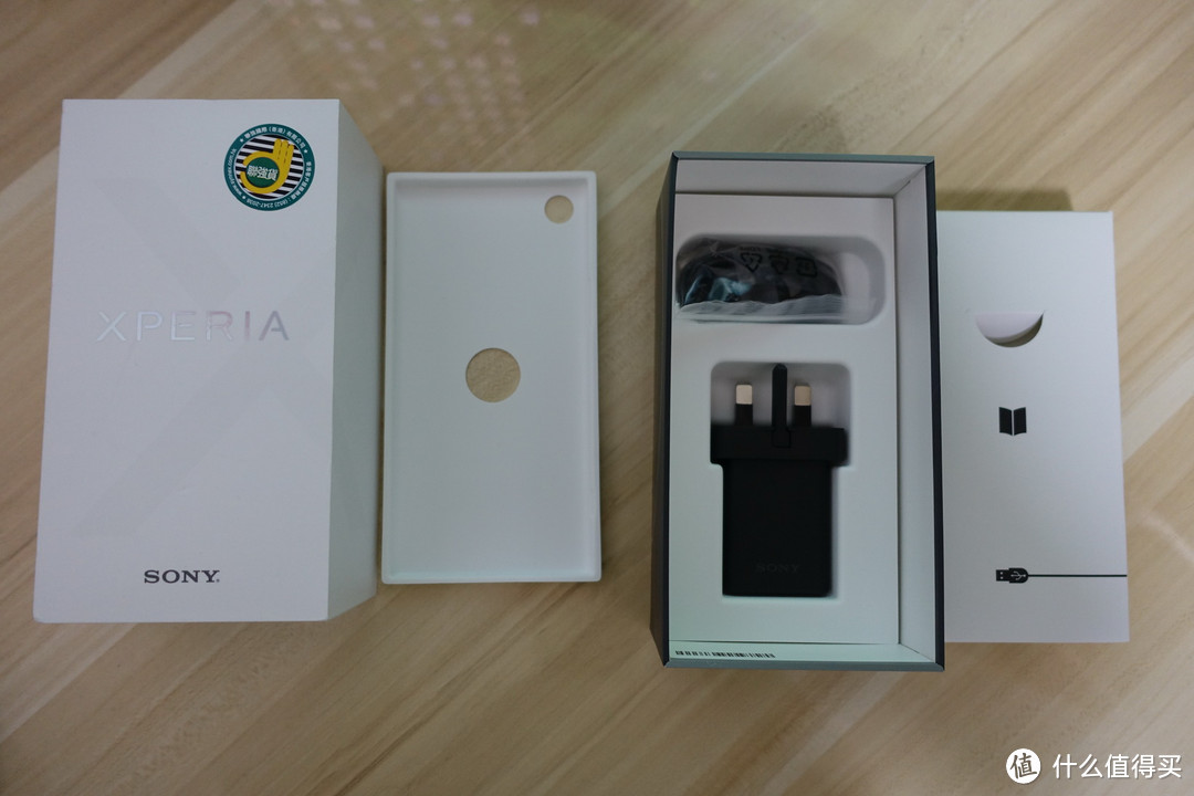 又到信仰充值时，港版Sony Xperia XZ Premium到手及简单使用感受