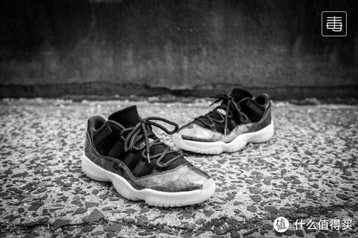 送给老婆的礼物：Air Jordan 11 Low “Barons” GS版