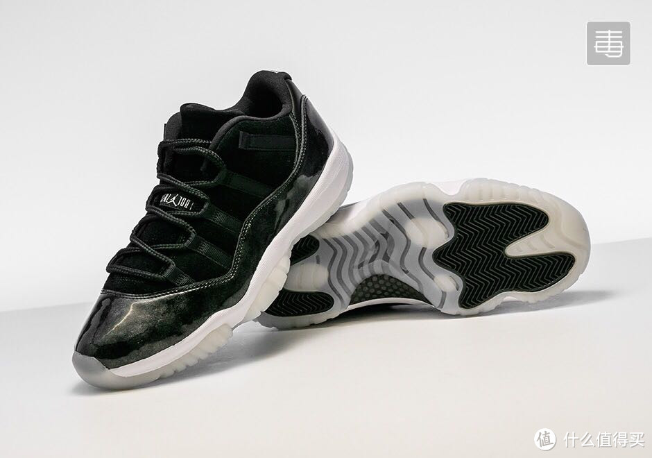 送给老婆的礼物：Air Jordan 11 Low “Barons” GS版