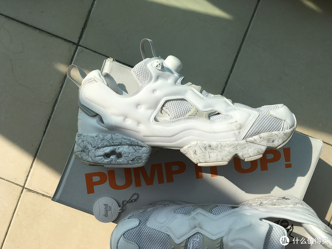 他强任他强，清风浮山岗，你说丑就丑，苍天向北斗--REEBOK PUMP FURY