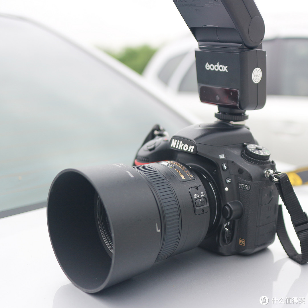 给D750配新装备,Godox 神牛 TT350N的GN36闪光灯开箱